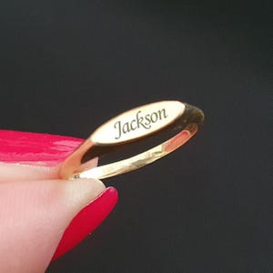 14k Solid Gold Oval Signet Name Ring, Personalized 18k Real Gold Signet Ring For Christmas Gift, Custom Oval 10k Ring, Engraved Initial Ring