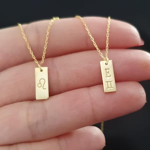 Collar con barra inicial de oro Solis, delicado collar con dije del zodiaco, collar con letras personalizado para mamá, joyería personalizable para regalo de cumpleaños
