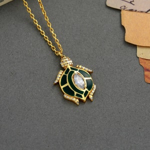 Collier tortue en or massif 10 carats 14 carats 18 carats, collier délicat avec breloques tortue de mer, pendentif animal pour cadeau d&#39;anniversaire, cadeau amoureux de l&#39;océan, cadeau pour elle