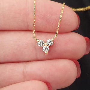 Diamond 3 Stone Necklace For Women, Natural Diamond Triangle Pendant, Gold Trio Cluster Necklace  with Three Stones, 0,24 Ct Diamond Pendant