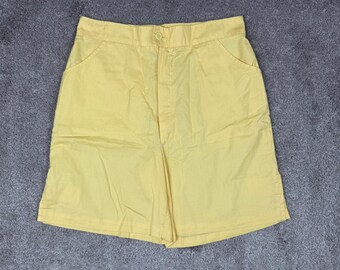 Turtle Bax Vintage High Waist Shorts Size 9 Yellow Made in USA 70s 80s