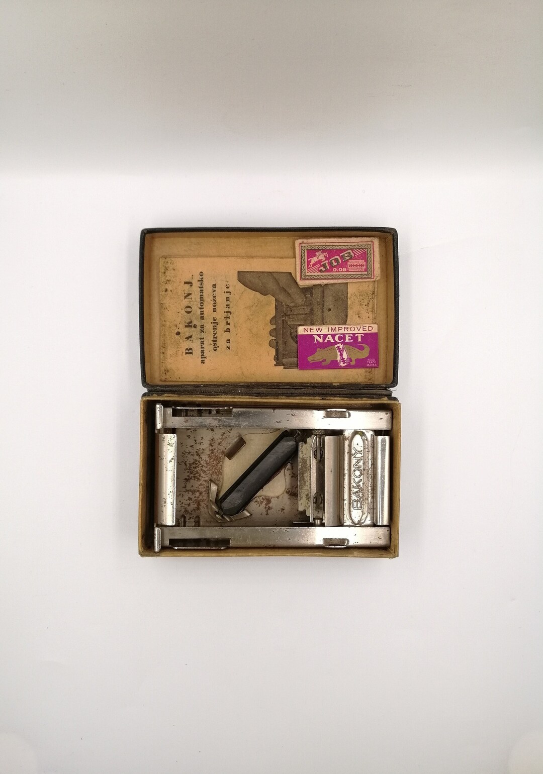 Antique Razor Sharping Machine, Estimatedly 1930-1940s, Active, Used ...