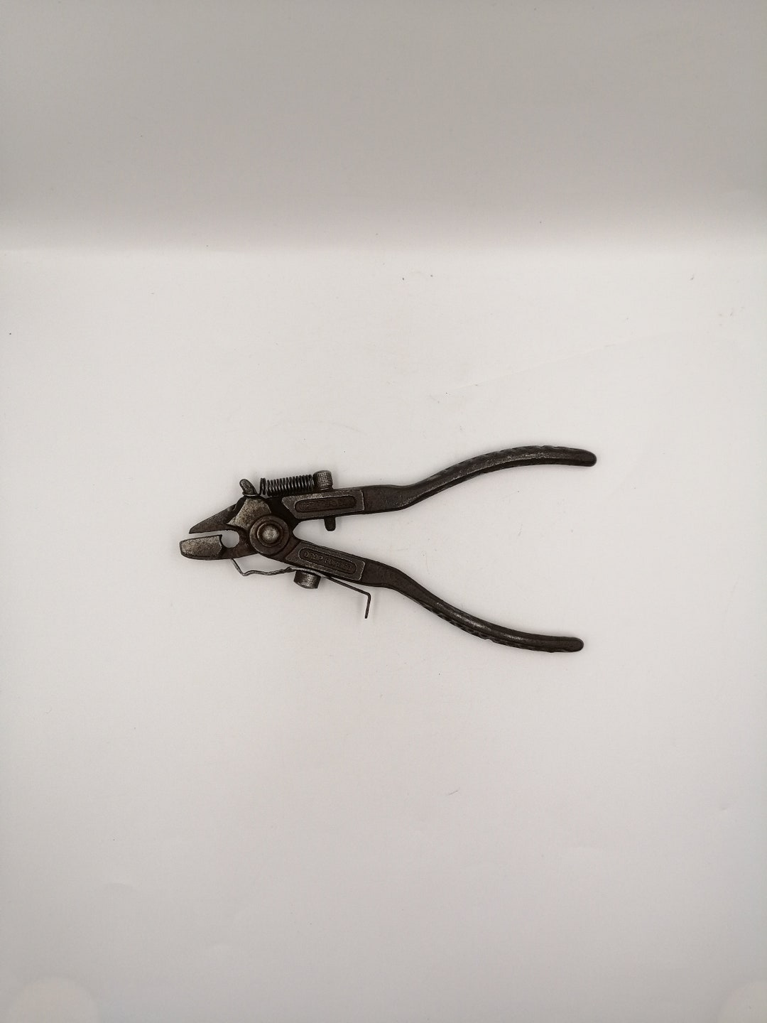 Antique Sawtooth Setting Pliers, Estimatedly 19401950s, Pliers, Made