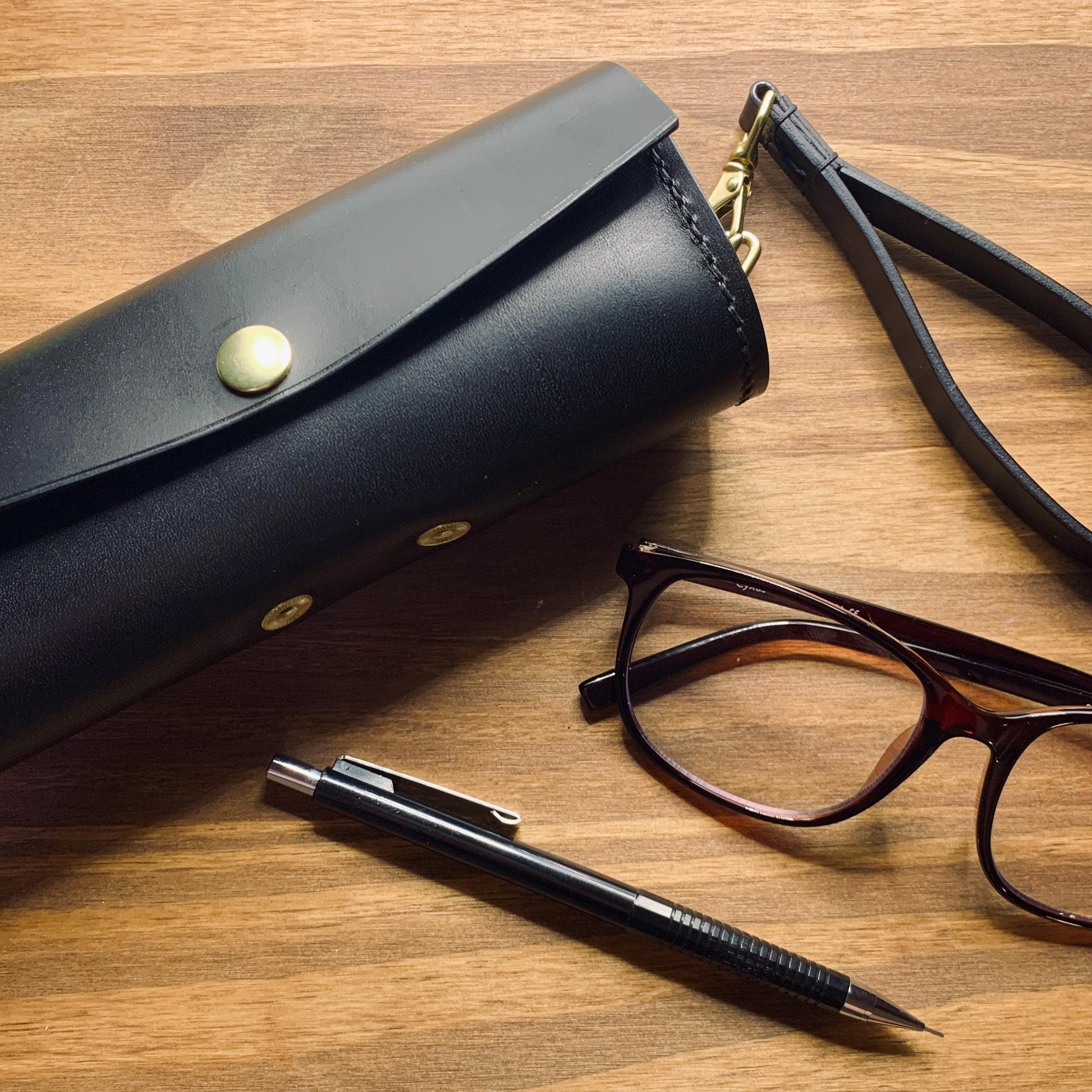 Leather Sunglasses Case The "Sightseer", Leather Reinforced Glasses Case, Glasses Protector, Semi-hard Case, Keyring, Wristlet Strap
