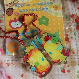 Apple Magnet Keychain