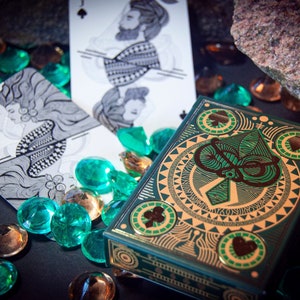 Enchanted Gems Emerald Deck – limitowane karty pokerowe 001–500 – edycja kolekcjonerska