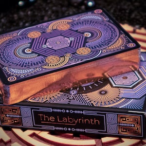 The Labyrinth Abyss Deck Gilded – Numbered Poker Cards 001–1000 – Gold Edge Dark Edition