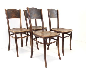 Vintage Set of 2 Thonet Bentwood Chairs No 219, Art Nouveau