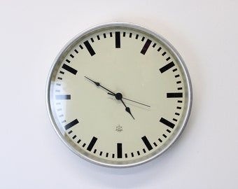 Vintage Wall Clock Large/Iskra Wall Clock/Yugoslavia 50's/White Vintage Clock/Retro Modern Interior Clock/Round Clock Wall/Space Age Clock