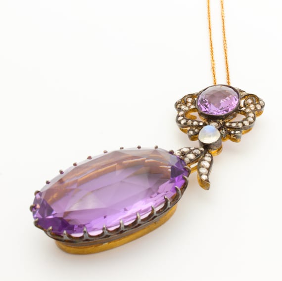 Magnificent amethyst pendant with diamonds and mo… - image 3