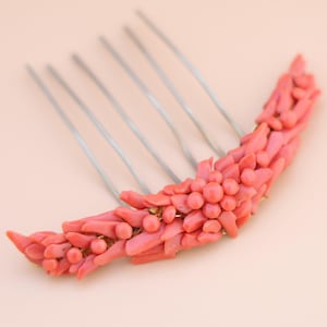 Antique 19th Century Mediterranean Coral Hair Comb – Victorian Gilded Metal with Hinged Design