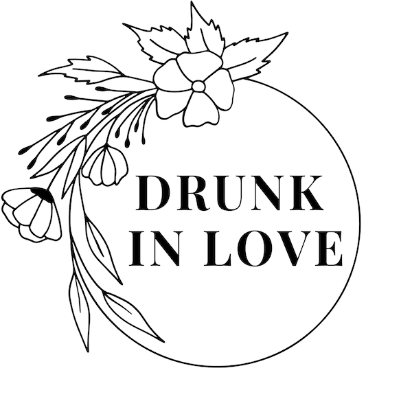 50 Edible Cocktail Toppers - Drunk In Love - Wedding Themed Toppers