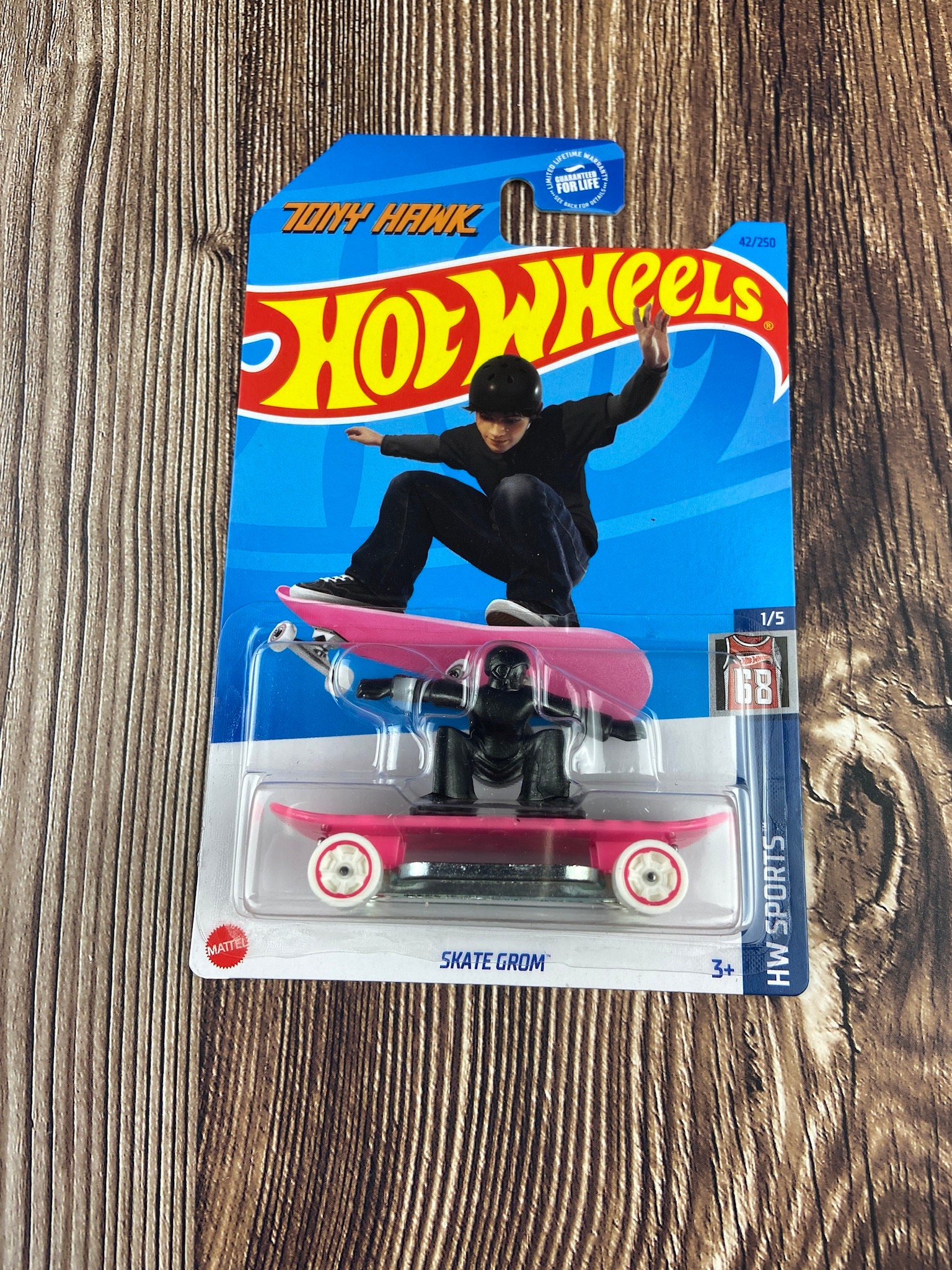  Hot Wheels - Skate GROM - HW Sports 1/5 - Pink - 2023