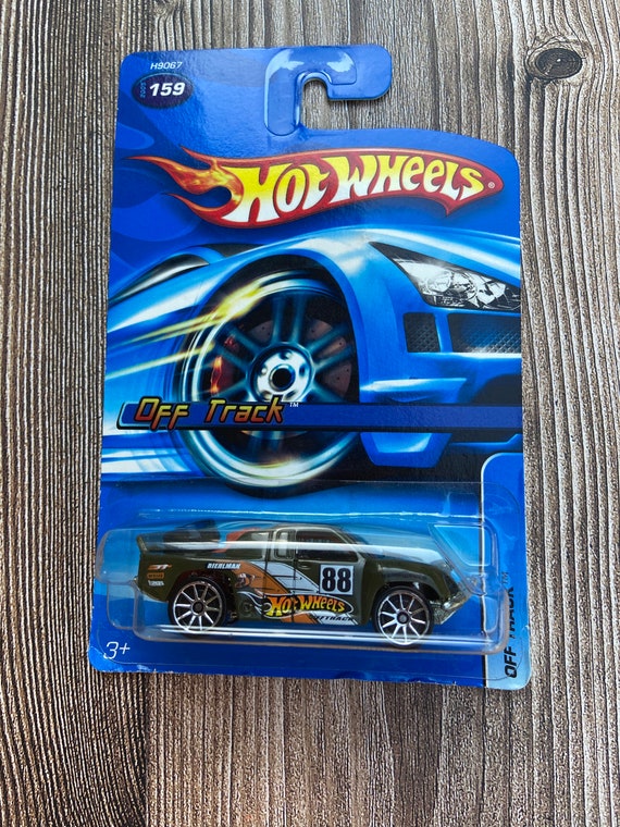 Hot wheels hotsell off track