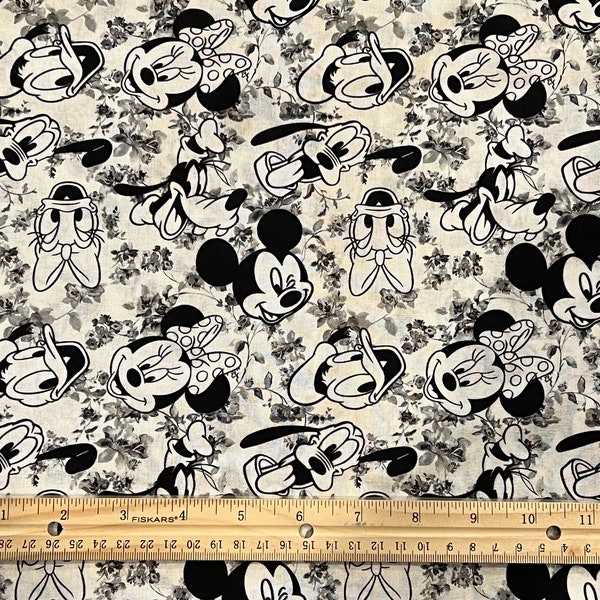 Disney Fabric, Mickey Fabric, Fab 5 Fabric, Daisy Duck, Donald Duck, Goofy Fabric, 100% Cotton, Fat Quarters 18" x 22", Remnants 36" X 10"