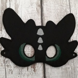 Handmade How to train your Dragon Face mask image 2
