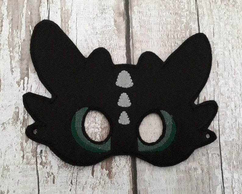 Handmade How to train your Dragon Face mask image 2