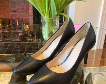 Cole Haan Black Leather Pumps