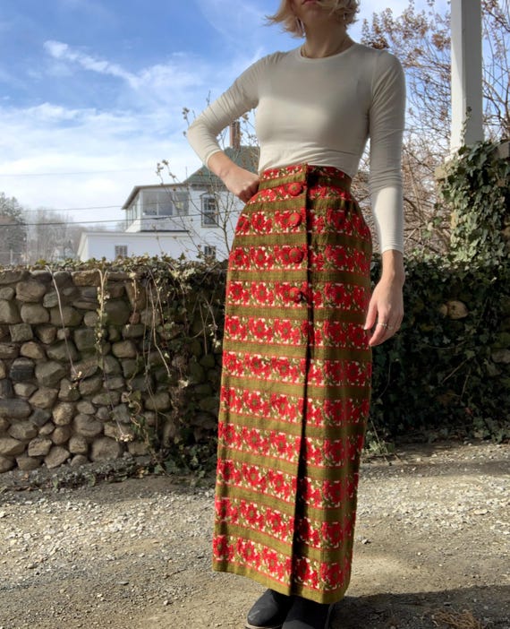 Fab Tapestry Skirt