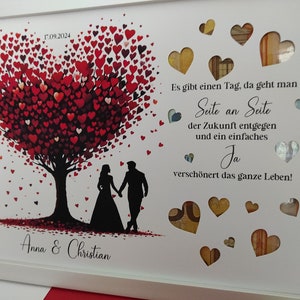 Geldgeschenk zur Hochzeit Hochzeitsgeschenk personalisierbar mit bereits ausgeschnittenen Herzen Bild 1