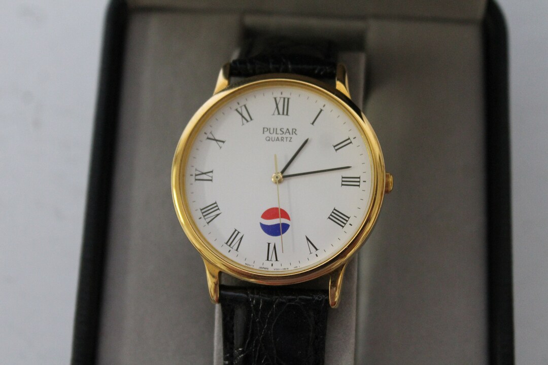 Montre Pepsi Quart Ref V71 Pour Homme - Modèle Bracelet D'occasion