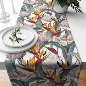 Bird of Paradise Flowers Table Runner, Green Tropical Leaves Table Runner, Tropical Table Runner, Exotic Table Runner, Botanical Table