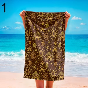 Boho Sommer Strandtuch mit Tropenmuster, Retro Strandtuch mit Sunburst Blumenmuster, Mid-Century Tropisch Strandtuch