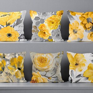 Örngott med gula blommor, Kuddfodral med blommotiv, Örngott till sofforna i lantlig stil med gula blommor, Blommig heminredning, Blommiga örngott