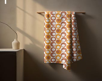 Retro Towels, 70s Retro Print Hand Towels, Mid Century Beach Towels, Mid Century Bath Towels, Mid Century Bathroom Towels, Retro Beach Towel