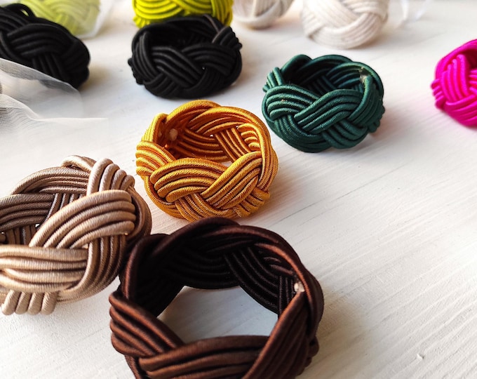 NAPKIN & NAPKIN RINGS