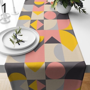 Mid Century Modern Table Runner, Retro Coffee Table Runners, 70s Table Runner, Retro Geometric Table Runners, 80s Table Runners