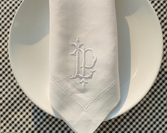 Monogrammed Linen Napkins, Custom Embroidered Initial Linen Napkin, Wedding Linen Napkins