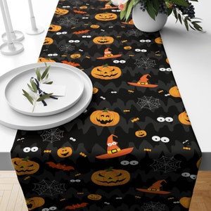 Halloween Runner, Halloween Table Runner, Halloween Decor, Pumpkin Runner, Halloween Gift, Halloween Party