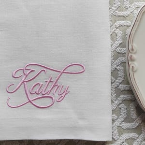 Embroidered Linen Napkins, Custom Linen Napkins, Wedding Napkins, Personalized Linen Napkins with Name Embroidery, Family Linen Napkins