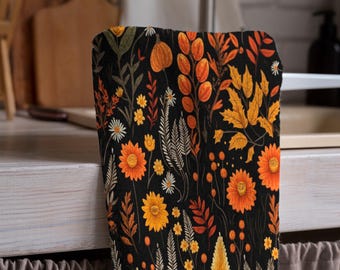 Autumn Leaves Tea Towels, Fall Tea Towel, Autumn Kitchen Decor, Kitchen Hand Towel, Thanksgiving Kitchen Table Decor Tea Towel