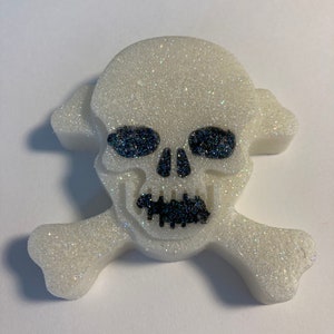 Sapone con Teschio e Ossa Incrociate