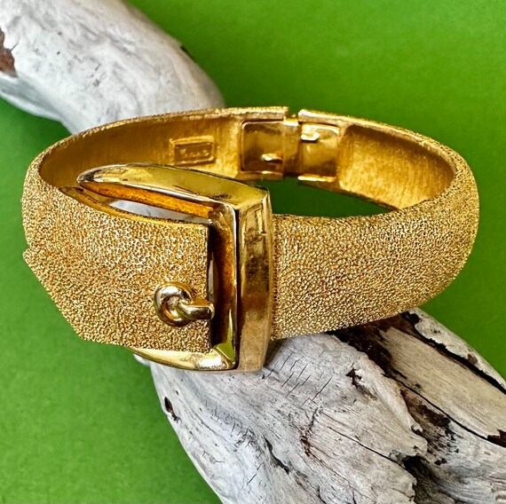 Vintage Crown Trifari Gold Buckle Clamper Bracele… - image 8