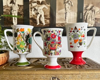 Vintage Royal Crown Arnart Pedestal Mug – Mid-Century Kitchen Decor
