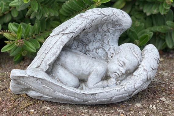 Sculpture d'ange en pierre Bébé d'ange de ciment Dans les ailes Statue  chrétienne Décor religieux Ornement de jardin d'ange Décor à la maison  catholique Ornement de ciment -  France
