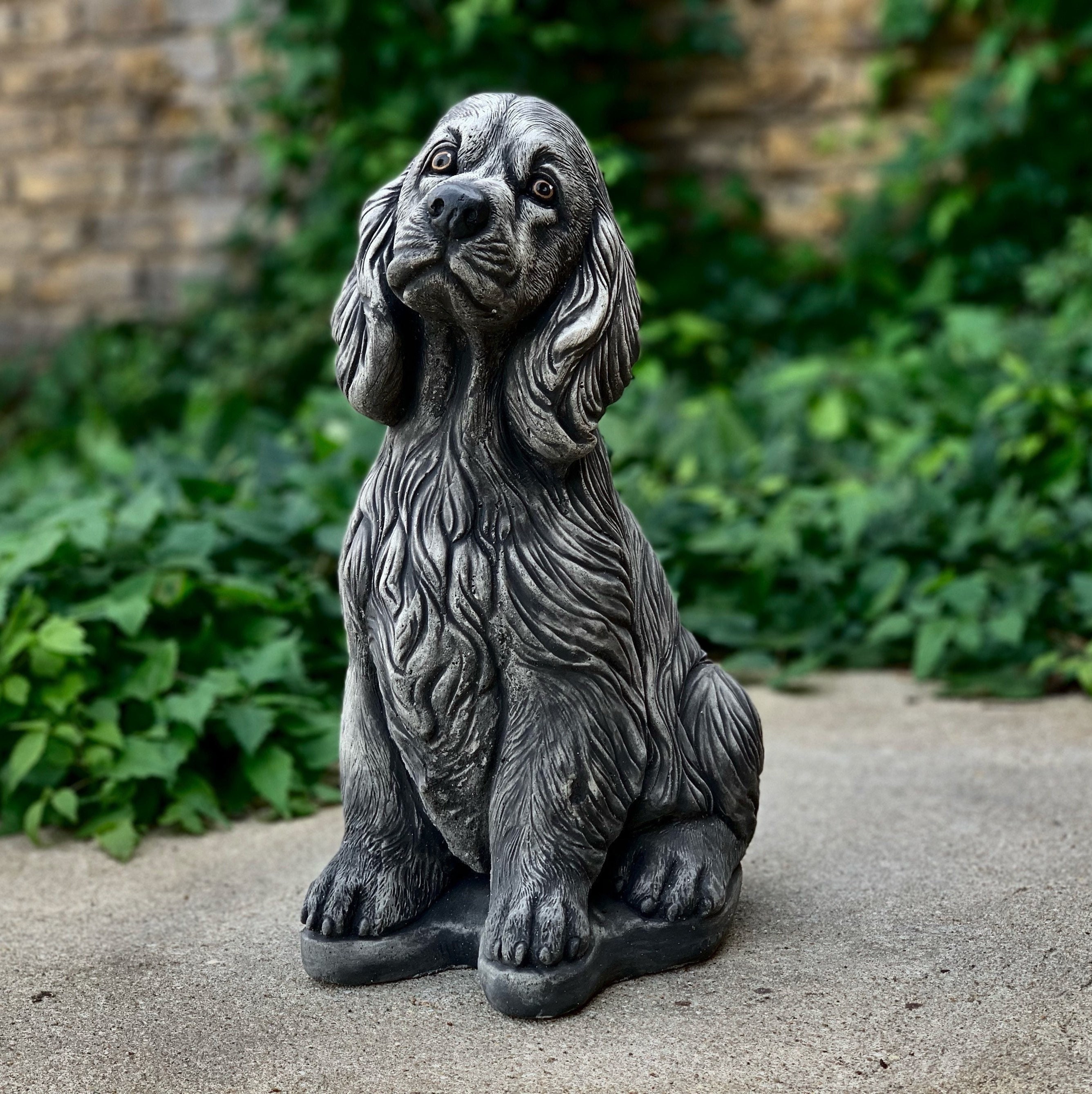 Blue roan cocker hotsell spaniel garden ornaments