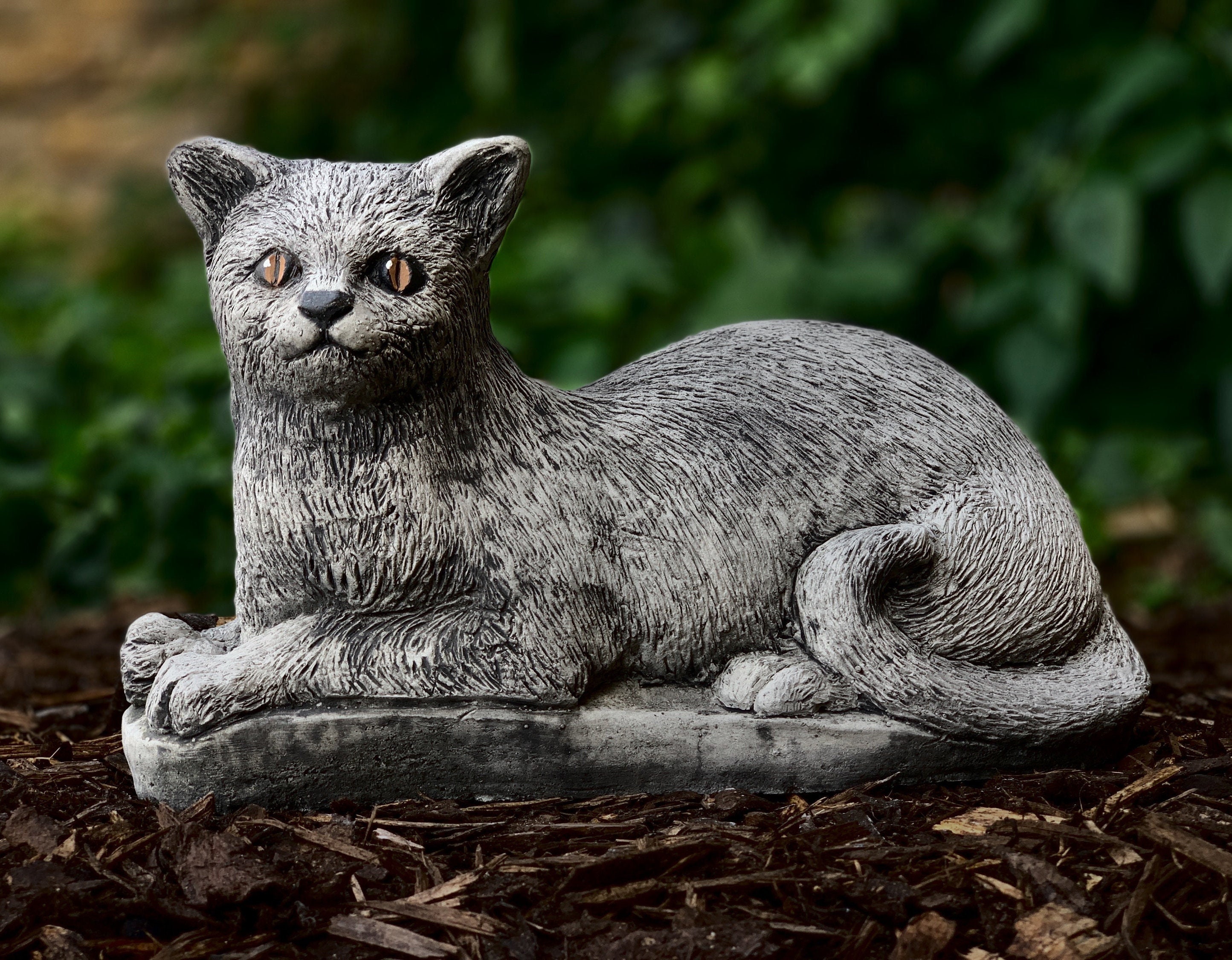 Pet memorial stone Cat figurine Garden Decor Concrete cat statue