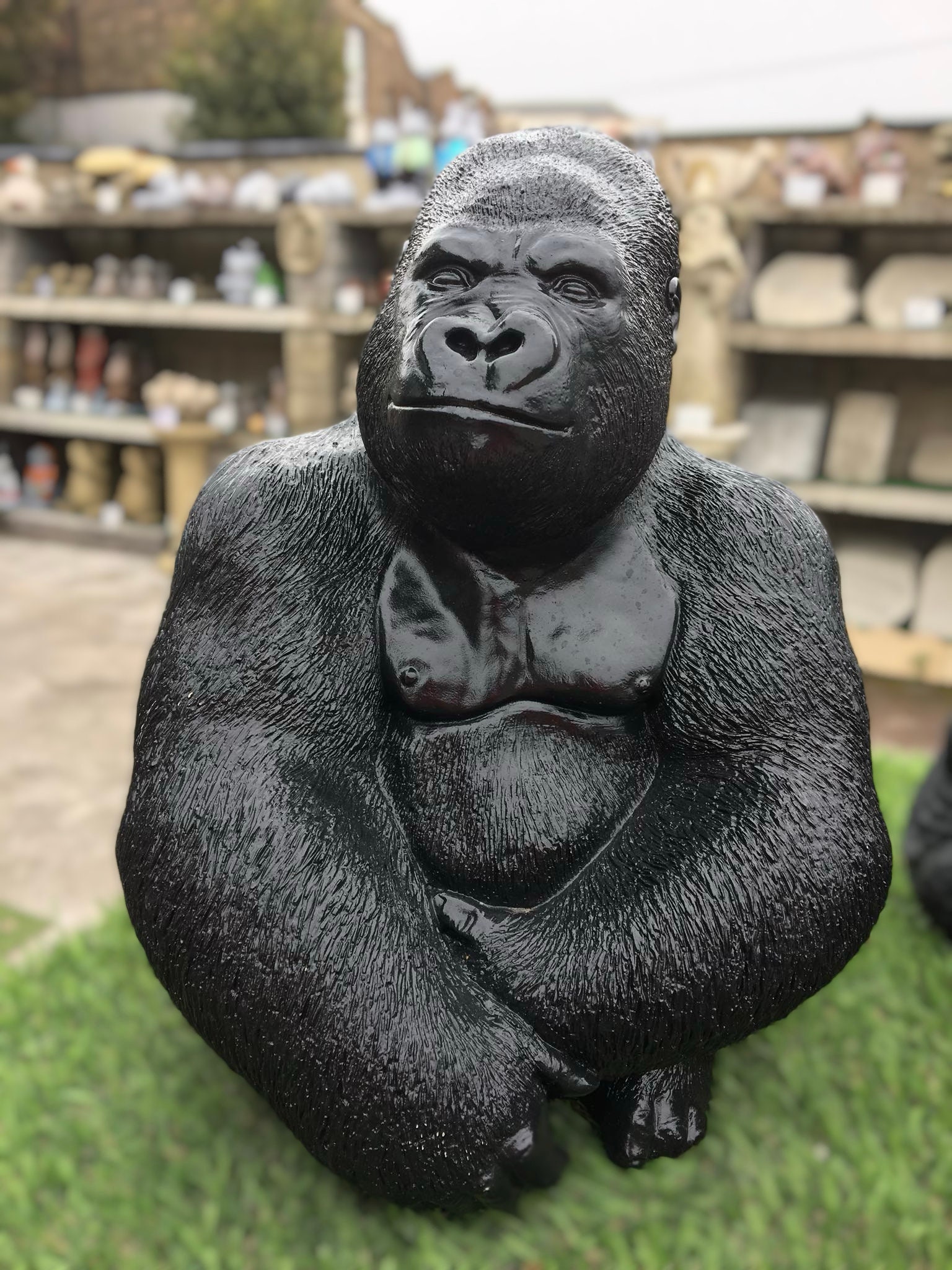 Sitting Gorilla Figurine Concrete Monkey Statue Realistic Wild Animal Decor  Cement Large Garden Statue Handmade Ornament Loss for Gift Art 