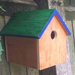 Classic Birdhouse Woodworking Plans: DIY Beginner Project (Digital Download)