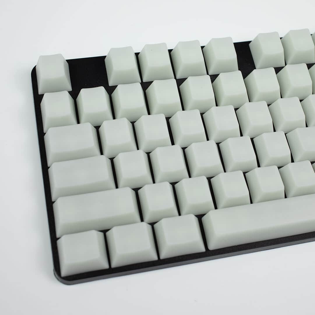 POM Jelly White Keycaps Blank 108 keycap set With 1.75u Shift 