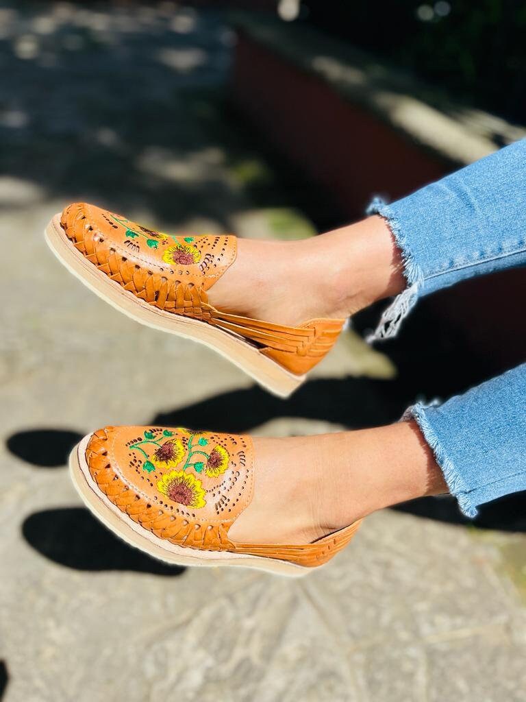 huaraches slip resistant