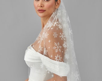 Winter Veil, Veil with Snow Pattern, Bridal Accessories