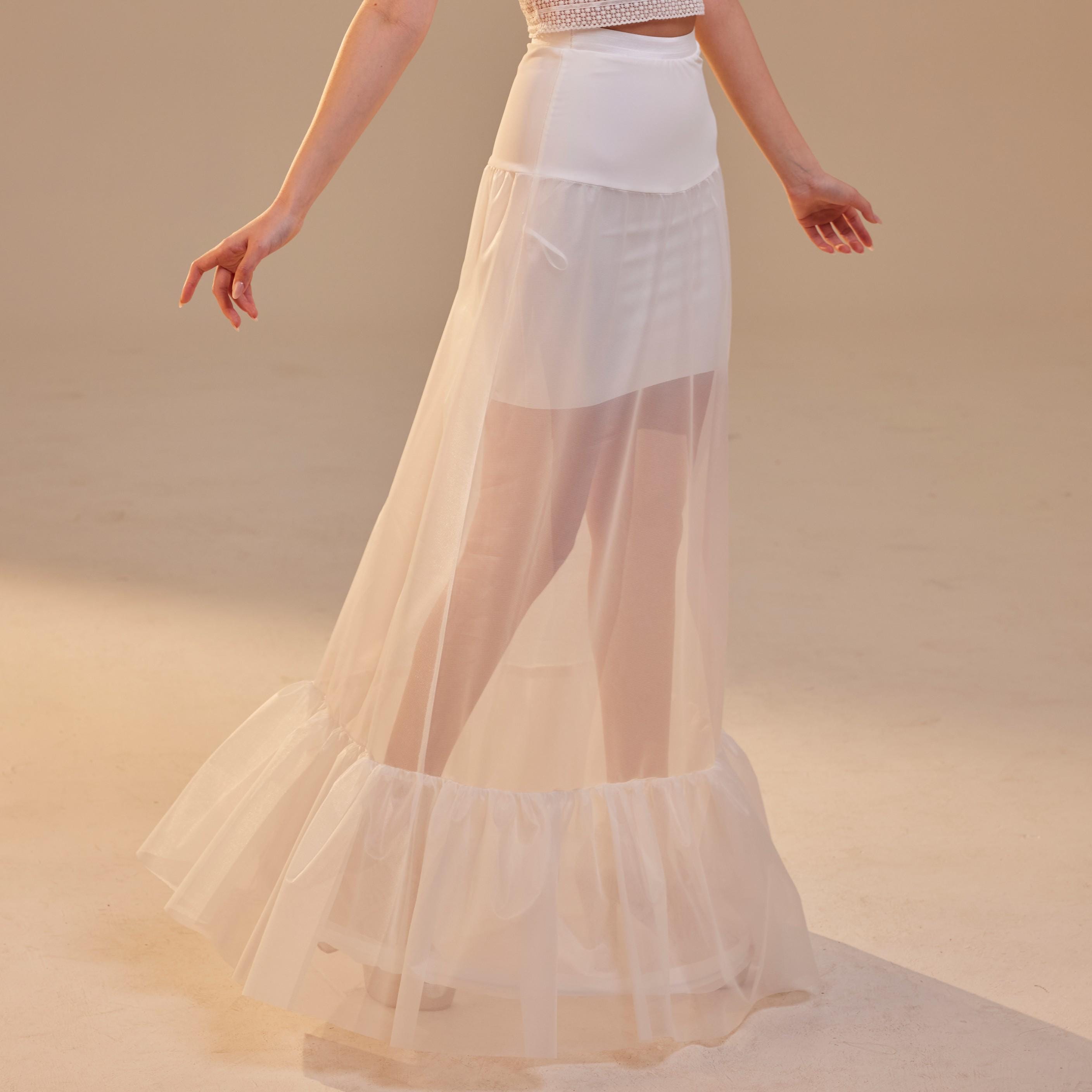 crinoline for mermaid wedding dress Amosfun Bridal Mermaid Fishtail Petticoat Slip Floor Length Underskirt  Crinoline for Bride Women Wedding Dress White Tulle Petticoat at Amazon  Women's Clothing store