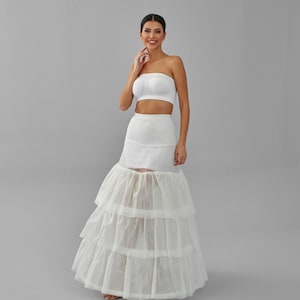 White Wedding Dress Underskirt - Petticoat Skirt for Enhanced Silhouette and Comfort main image 1