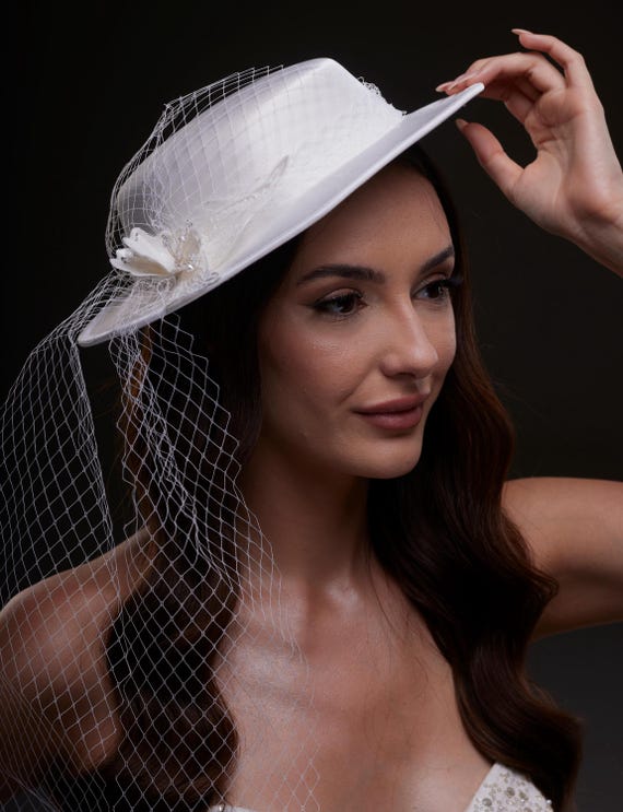 Perfect Gold Satin Cloth Church Hat Unique Photography Hats Chains