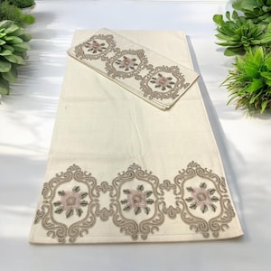 French Lace  Detail Towel, Lacy Hand Towel, Soft Cotton Towel, Turkish Towel Set, Hausewarming Gift Towel, Vintage Hand Towel, Lux Towel